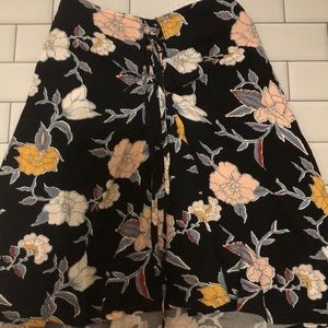 Kendall&Kylie Floral Skirt